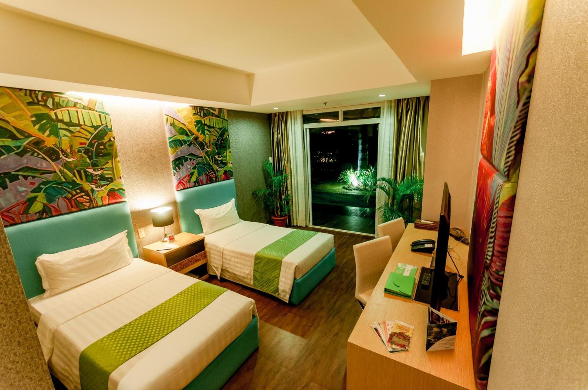 Aziza Paradise Hotel Puerto Princesa Extérieur photo