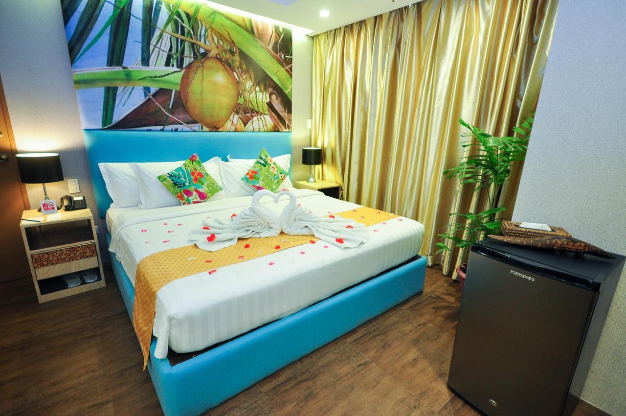 Aziza Paradise Hotel Puerto Princesa Extérieur photo